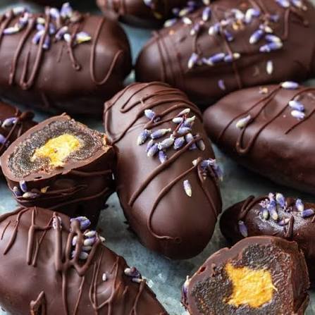Chocolate Dates — 500g